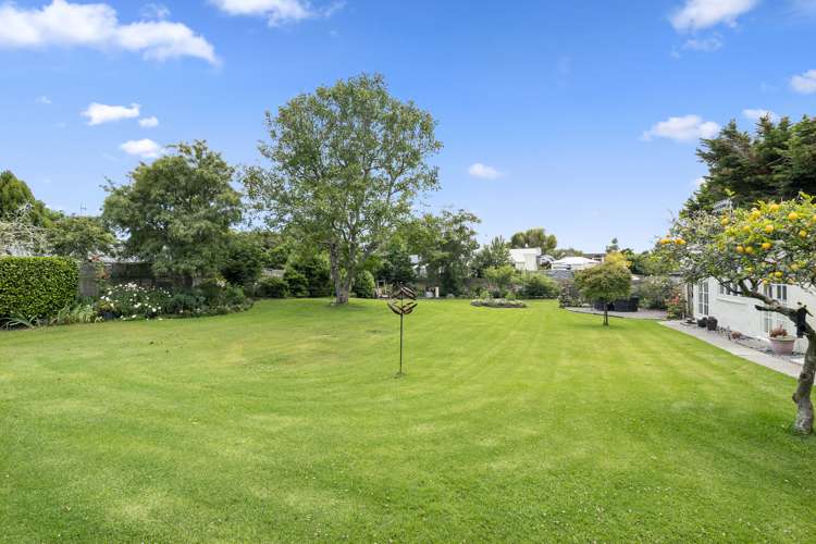 149 Raumati Road Raumati Beach_11