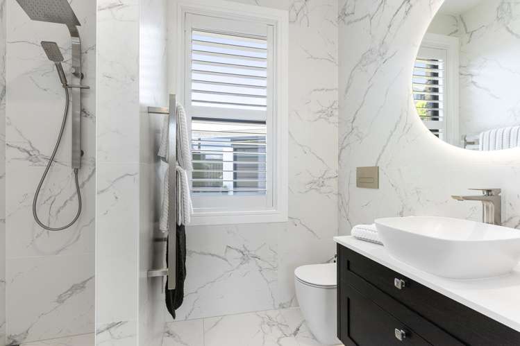 76 Bramley Drive Farm Cove_37