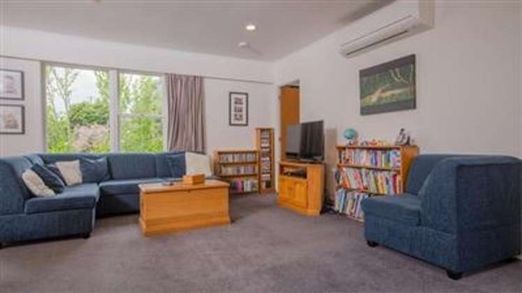 26 Eaton road Hillsborough_14