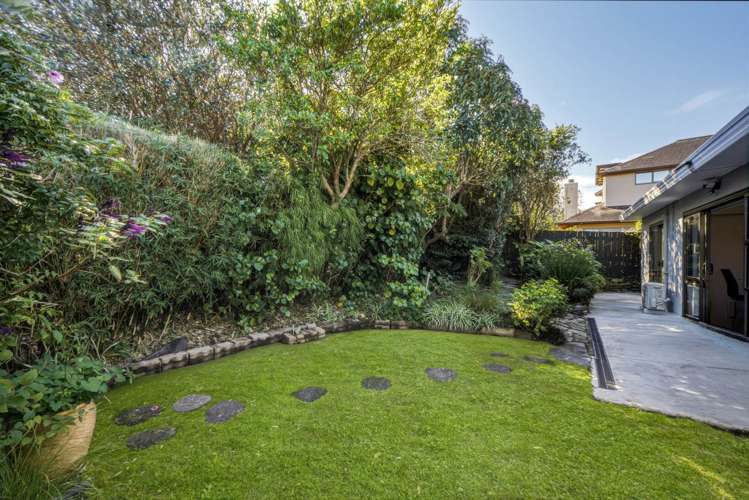 2/1A Gordon Avenue Forrest Hill_24