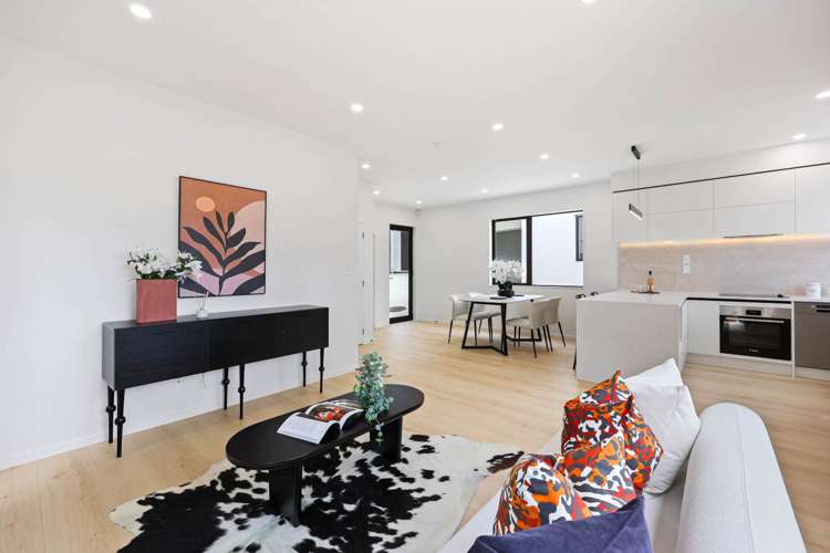 Lots 1-5/13 Meadway Sunnyhills_14