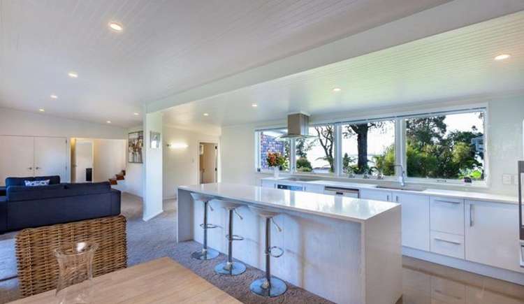 15 Okewa Road Titirangi_1