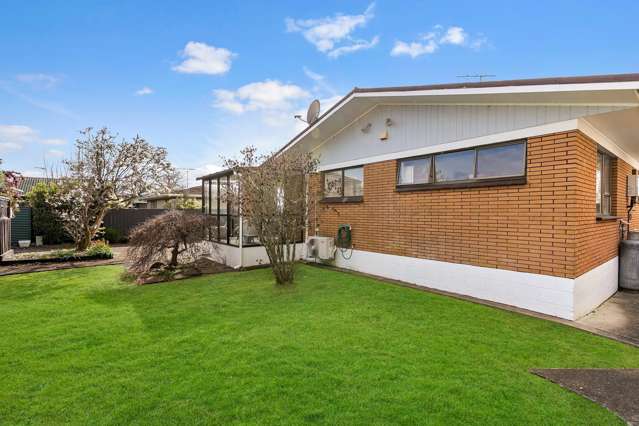 Stylish Comfort & Prime Location