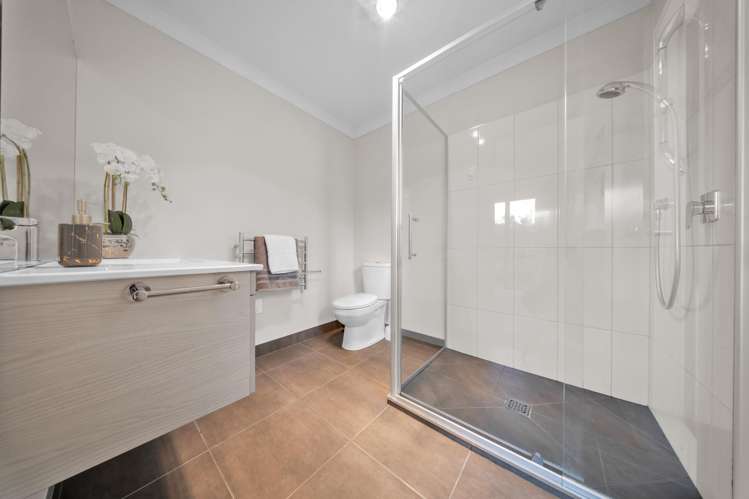 18 Reliance Crescent Beachlands_24