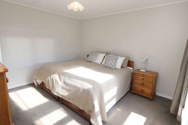 14 Hanrahan Street Allenton_11