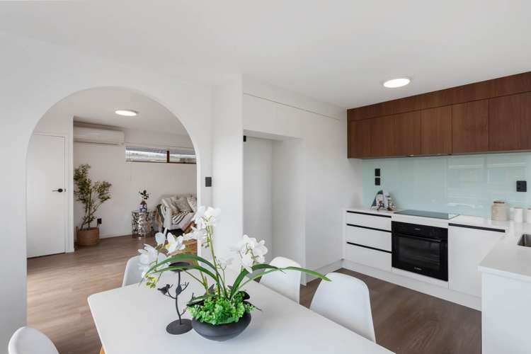 2/45 Blacklock Avenue Henderson_9