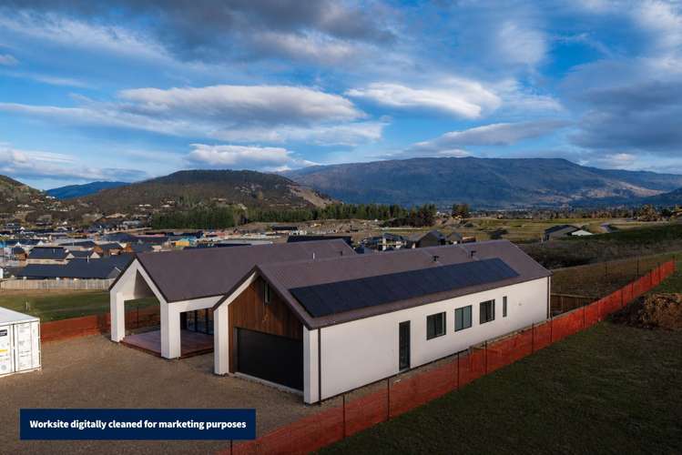 7 Carrickmore Crescent Wanaka_2