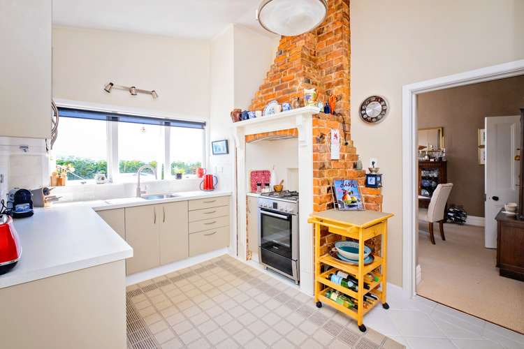 11 Lincoln Road Bluff Hill_6