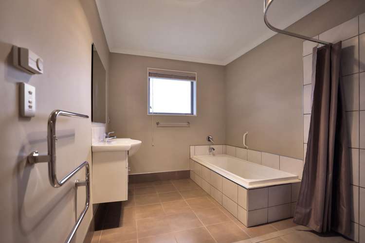 21 Cox Street Ashburton_13