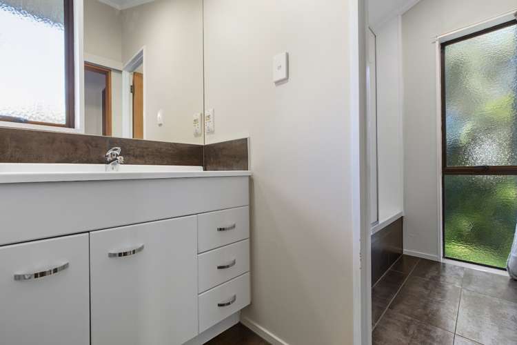 14 Holmburn Street Welcome Bay_20