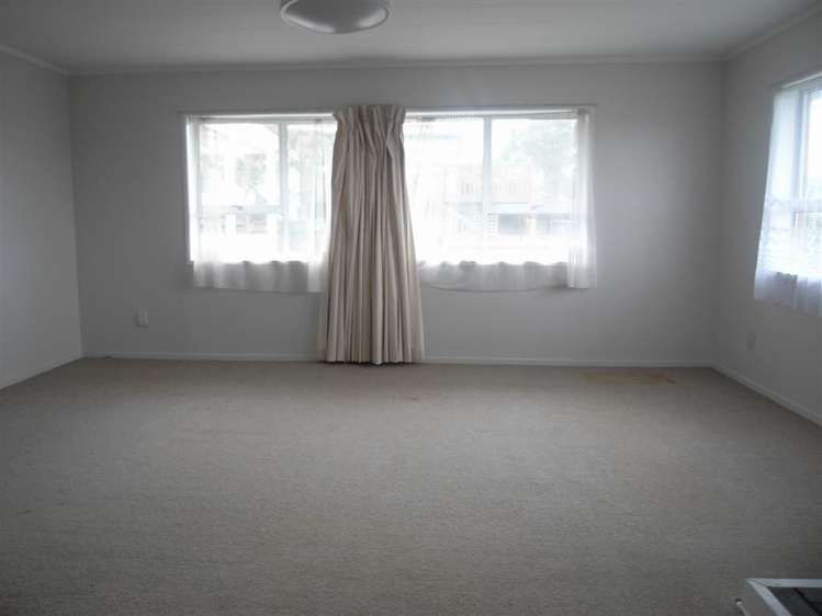 5 Libra Street Glen Eden_2