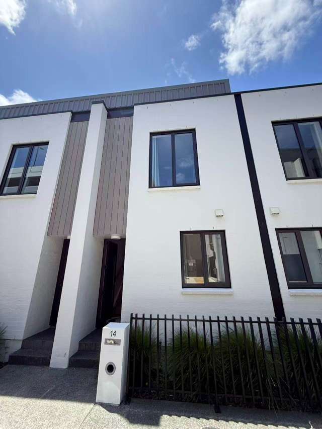 Modern 2-Bedroom + Study Terrace Home (Fully F...