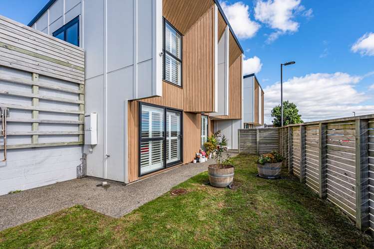 34 Tea Tree Lane Woodridge_20