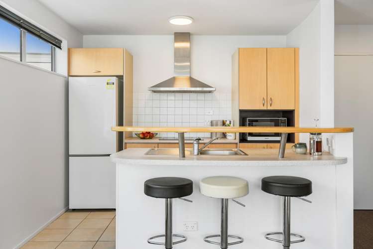 C2/30 Bute Road Browns Bay_6