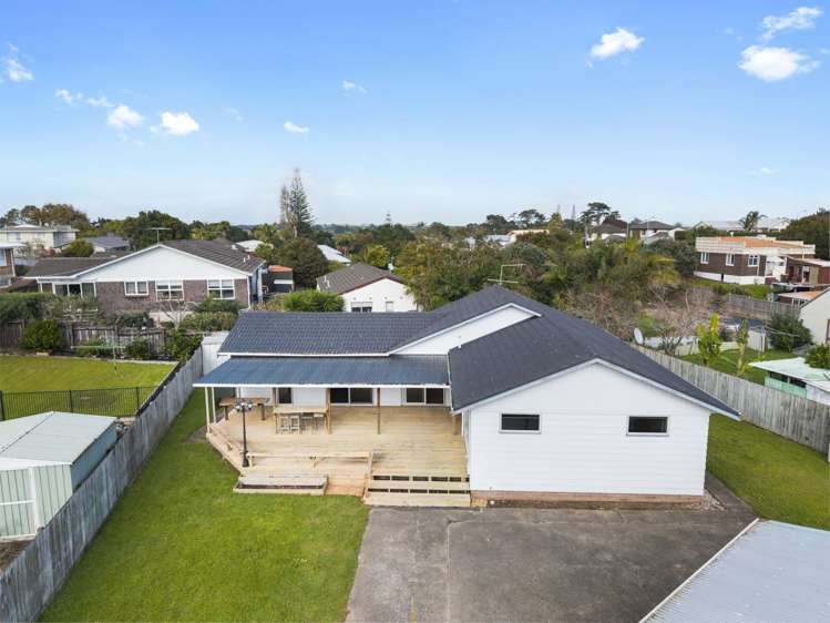 8 Suwyn Place Manurewa_24