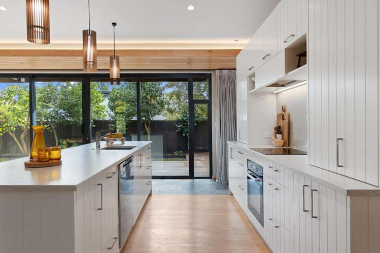 50A Idris Road Fendalton_8