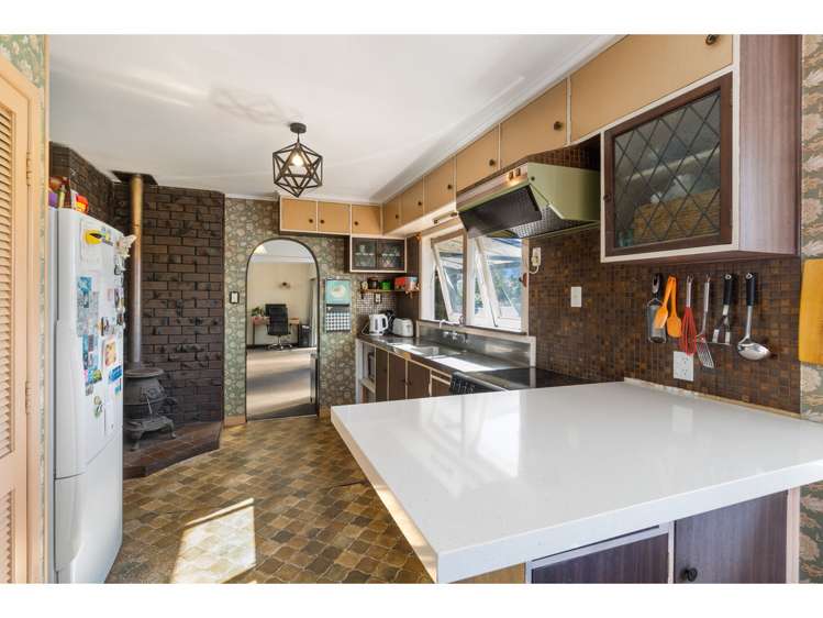 18 Wakeling Avenue Te Atatu South_7