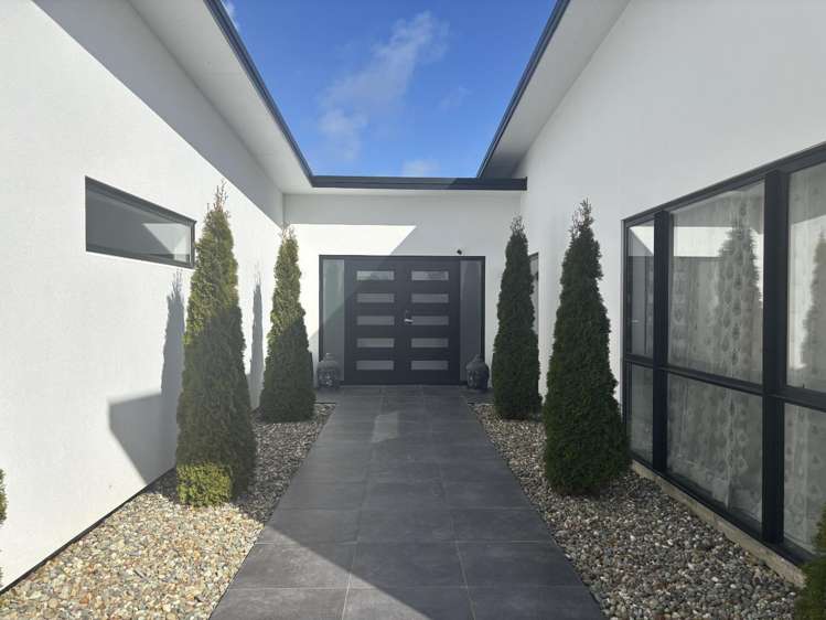 9 Cooke Farm Grove Waiwhakaiho_2