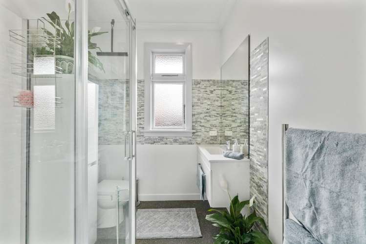 32 Nottingham Crescent Calton Hill_15