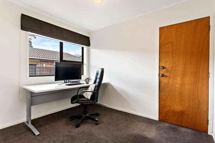 2/6 Annette Avenue Te Atatu South_18