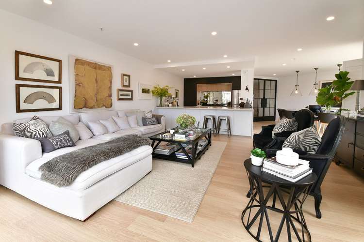 1 Waterside Crescent Gulf Harbour_17