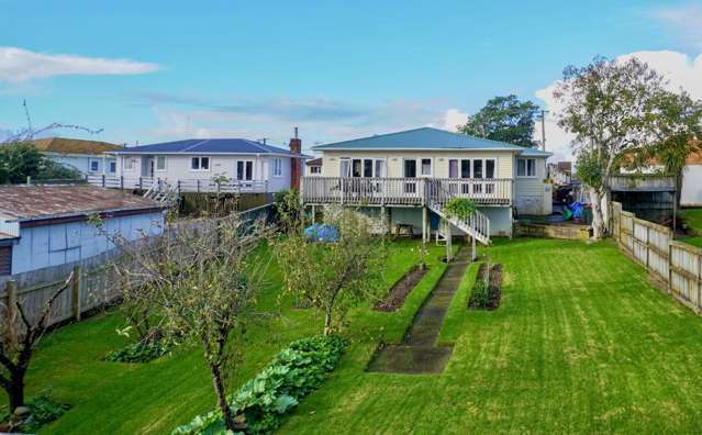 Opportunity & Elevation in the Heights on 850sqm
