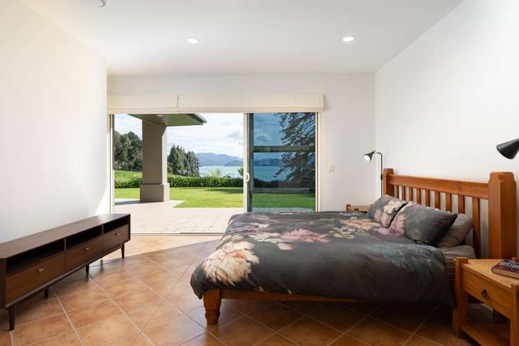 5564 Kenepuru Road Waitaria Bay_8