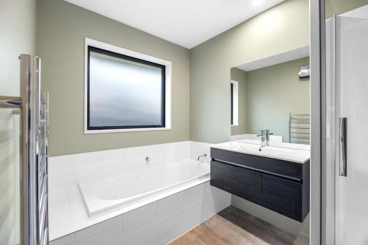 38 Greenslade Drive Lincoln_10