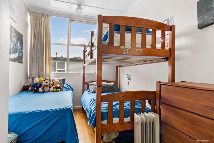 2/2 Waitati Place New Windsor_5