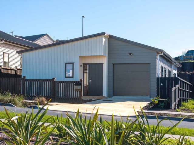 Motivated Vendor — Brand New Single-Level Home