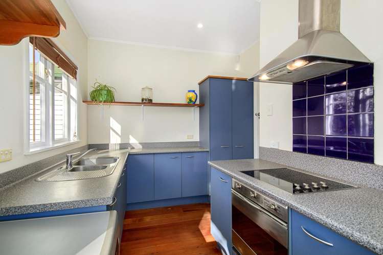 1d Kereru Bend Tawa_6