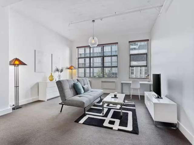 302/39 Anzac Avenue 10015_3