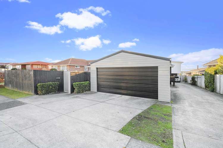 37A Bradbury Road Botany Downs_17