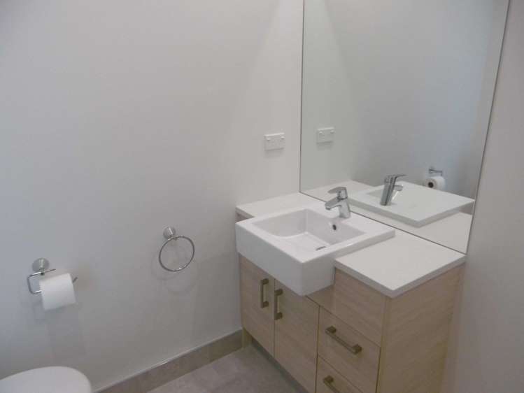 30a Bluegrey Avenue Stonefields_7