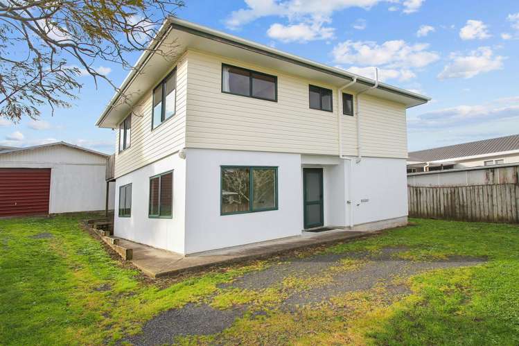 33a Stevenson Road Clarks Beach_31