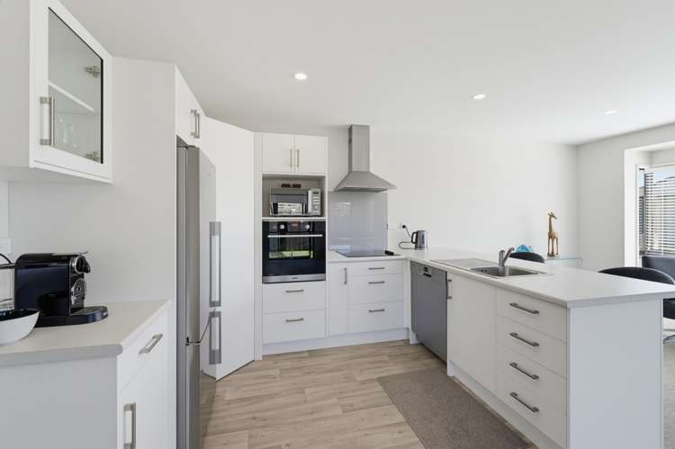 14/3 Georgia Grove Paraparaumu_9