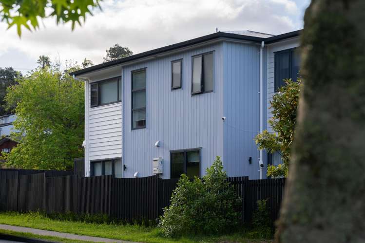 9A Penguin Drive Murrays Bay_1