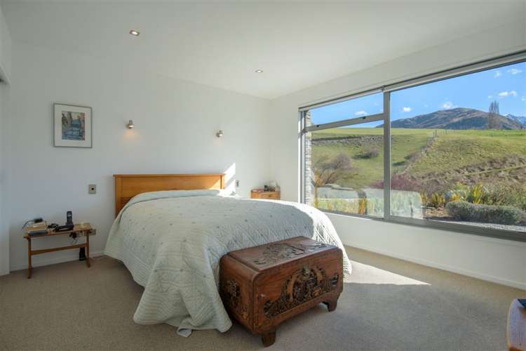 163 Hansen Road Queenstown Hill_11