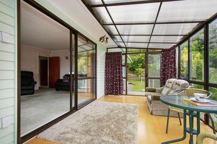 63 Holland Street Wainuiomata_5