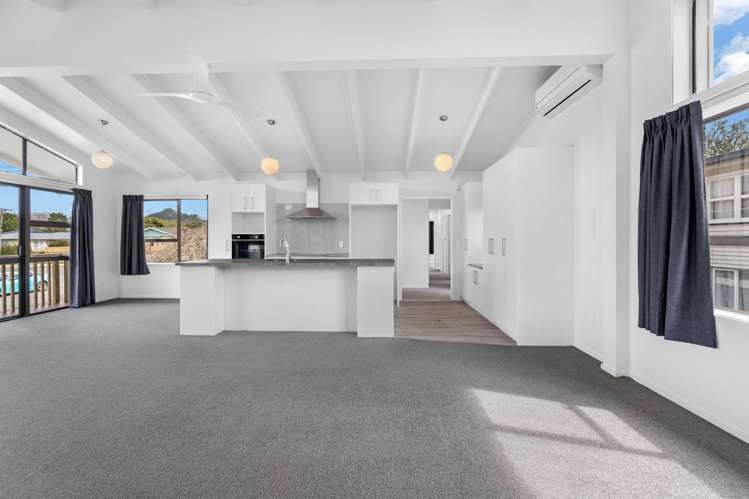 9 Tauraroa Road Maungakaramea_27