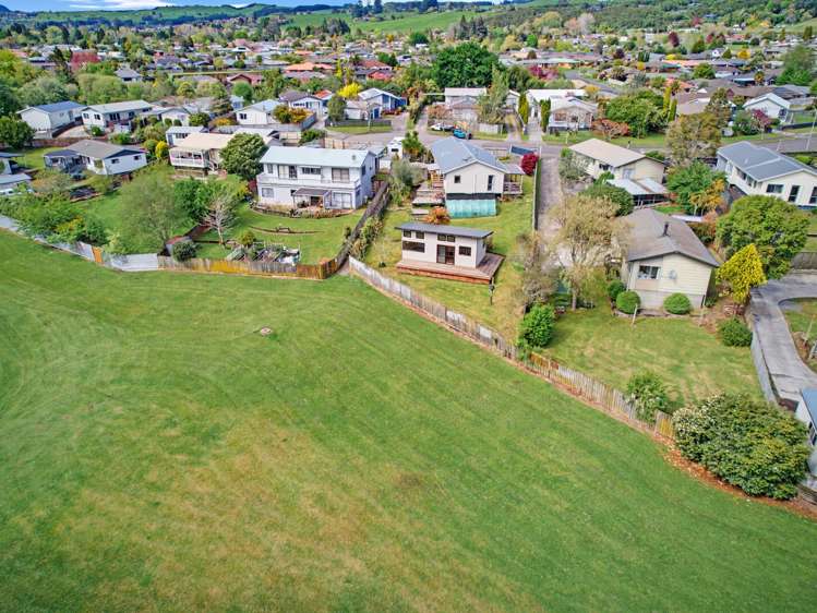 16 Augustus Earle Place Pukehangi_18