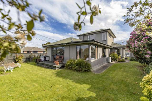5 Bedroom Beauty