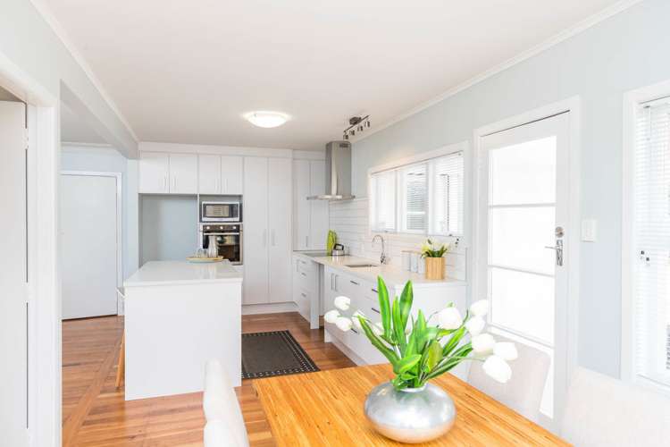 140 Clevedon Road Papakura_30