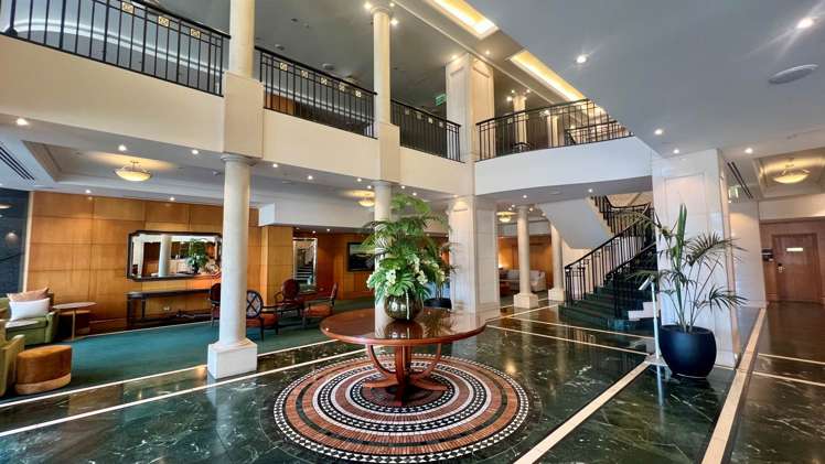 1702/8 Albert Street City Centre_18