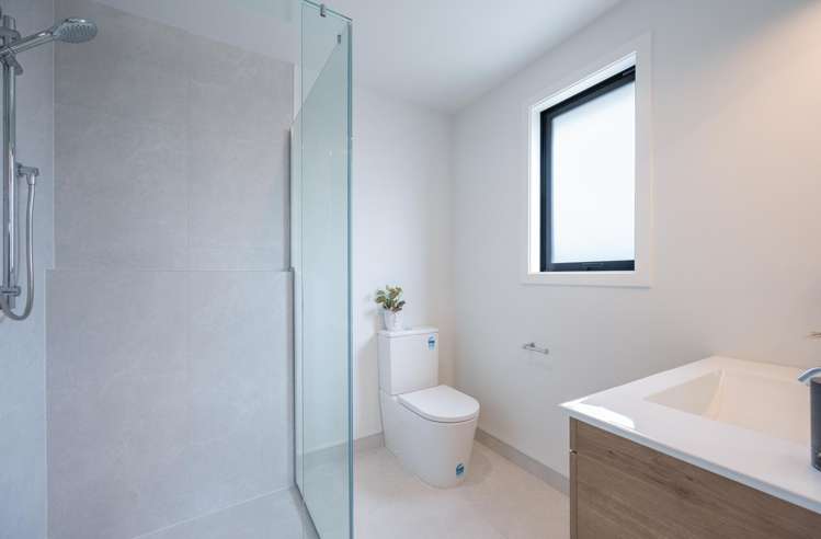 32 Cupola Crescent Richmond_10