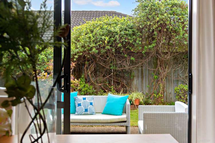 20 Caragh Place East Tamaki_6