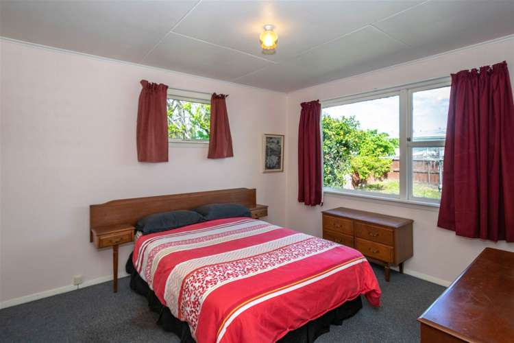 25 Bexhill Crescent Redwoodtown_8