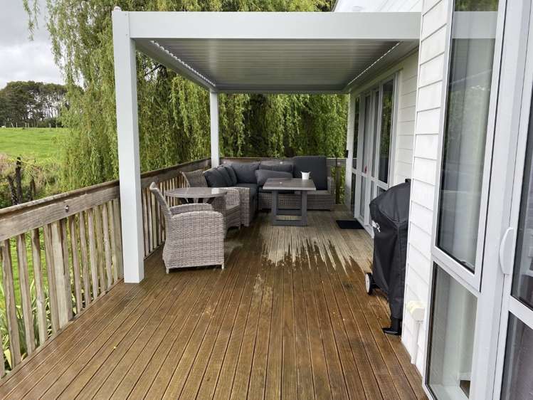 14 Henry Lane Patumahoe_1