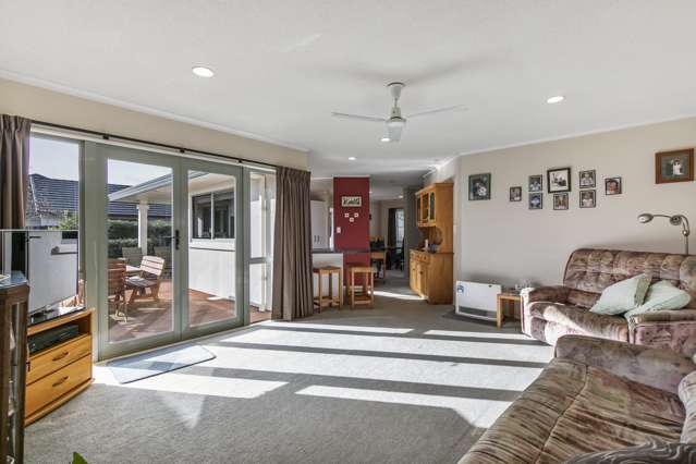 13 Caversham Drive Rototuna_4