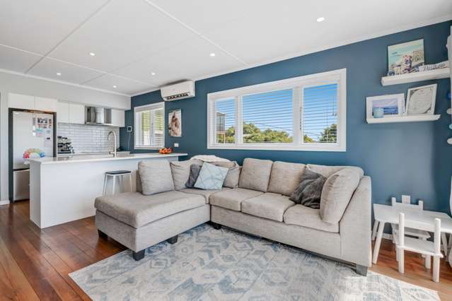 6 Kauri Road Stanmore Bay_4